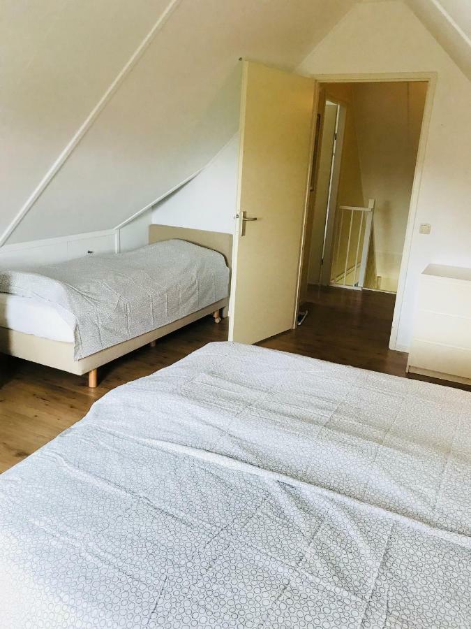 Stinswoning " Waadhoeke " Tzummarum Bagian luar foto
